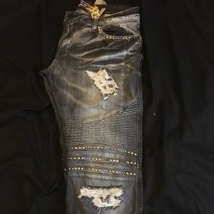 Men’s size 32 Robin Jeans worn once